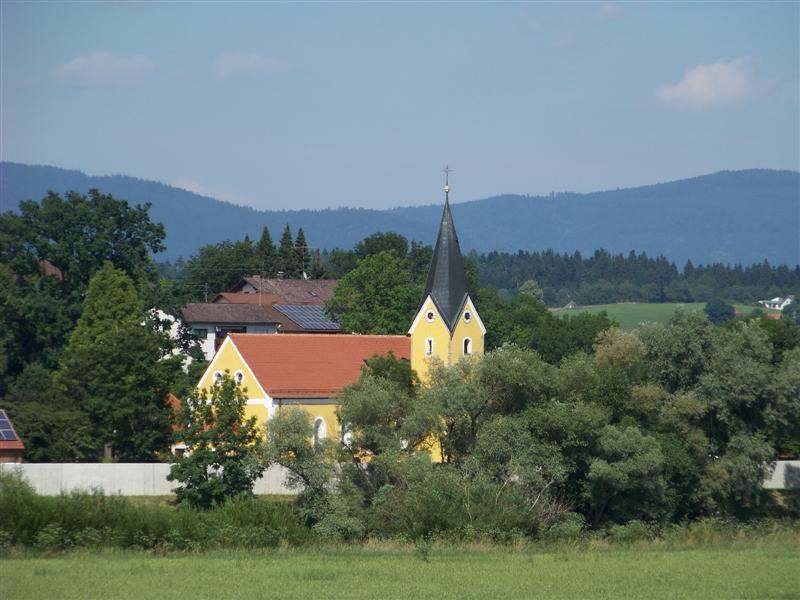 Kirche St. Margareta Pfelling